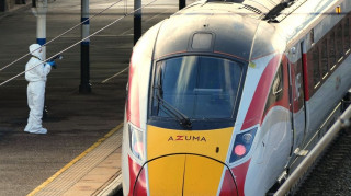 Κέιμπριτζ: Ελεύθερος ο ένας ύποπτος για την επίθεση με μαχαίρι στο τρένο