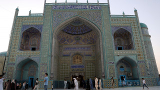 Σεισμός στο Αφγανιστάν: Ζημιές στο Μπλε Τζαμί γνωστό για τον περίτεχνο διάκοσμό του