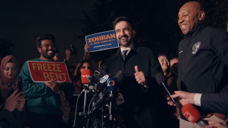 Εκλογές στη Νέα Υόρκη: Ποιος είναι ο Ζόραν Μαμντάνι το μεγάλο φαβορί - Οι εχθροί και οι σύμμαχοί του