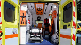 Σέρρες: Γέννησε στο ασθενοφόρο καθ’ οδόν για το νοσοκομείο - Σε θερμοκοιτίδα το βρέφος