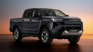 Το νέο Toyota Hilux θα έχει για πρώτη φορά και ηλεκτρική έκδοση