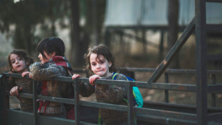 Γερμανία: Ένα στα επτά παιδιά κινδύνευσε το 2024 από τον κίνδυνο φτώχειας