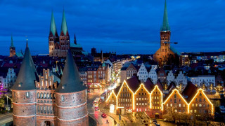 Λιγότερα χρήματα για δώρα θα ξοδέψουν τα φετινά Χριστούγεννα οι Γερμανοί