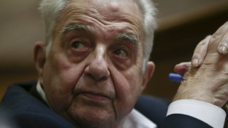 Πέθανε ο πρώην υπουργός του ΣΥΡΙΖΑ Αλέκος Φλαμπουράρης σε ηλικία 87 ετών