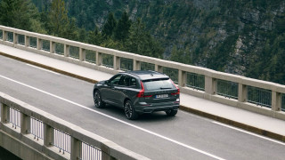 Volvo XC60: Η σταθερή αξία στην premium κατηγορία