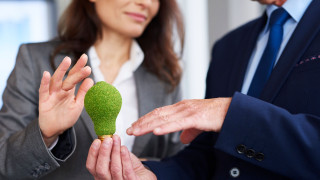 «Πράσινα» έργα αλλάζουν το ενεργειακό τοπίο στα ελληνικά νησιά