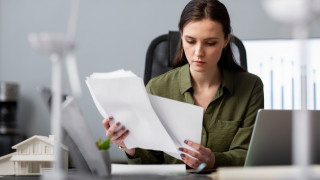 Ο γρίφος των χρωματιστών τιμολογίων –Αναλυτικός οδηγός για καταναλωτές