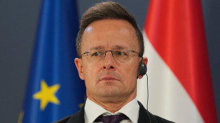 Ούγγρος ΥΠΕΞ: «Η ΕΕ πρέπει να σταματήσει να στηρίζει οικονομικά το Κίεβο λόγω καταγγελιών διαφθοράς»