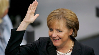 20 χρόνια από την εκλογή Μέρκελ: Γιατί Γερμανία και ΕΕ παραμένουν στη «σκιά» της Σιδηράς Καγκελάριου