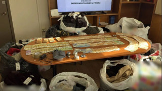 Εξαρθρώθηκε σπείρα που έκλεβε ρούχα από μαγαζιά της Αττικής και τα πουλούσε στα Τίρανα