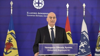 Συλλυπητήρια Δένδια για τον 19χρονο στρατιώτη που σκοτώθηκε στο πεδίο βολής στη Ρόδο