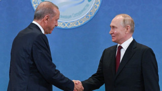 Με τον Πούτιν θα μιλήσει τη Δευτέρα ο Ερντογάν: «Θα κάνουμε ό,τι μπορούμε για την ειρήνη»