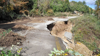 Αυτοψίες σε κατολισθαίνουσες περιοχές στα Τζουμέρκα - Τι αναφέρουν οι ειδικοί
