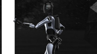 Ρομπότ μπήκε στο βιβλίο ρεκόρ Γκίνες - Περπάτησε αδιάκοπα επί τρεις ημέρες