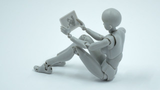 Το μέλλον της λογοτεχνίας χωρίζεται στα δύο: Το AI και οι «νέοι» αναγνώστες