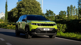 Η Jeep παρουσίασε τη νέα, αναβαθμισμένη γενιά του Compass