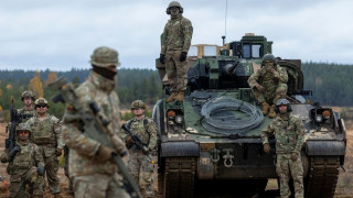 Ασκήσεις πολέμου στη Λιθουανία: Παραστρατιωτικοί προετοιμάζονται για το ενδεχόμενο ρωσικής εισβολής