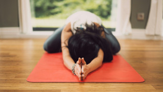 Αυτό είναι το είδος γυμναστικής που βοηθάει στον ύπνο περισσότερο από όλα τα άλλα