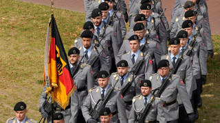 WSJ: Το απόρρητο σχέδιο 1.200 σελίδων της Γερμανίας για πιθανό πόλεμο με τη Ρωσία