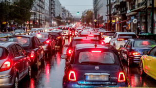 Κίνηση: Στο «κόκκινο» για πάνω από 3 ώρες ο Κηφισός λόγω τροχαίου και βροχής