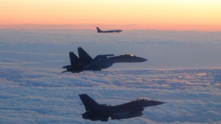 WSJ: Αμερικανικά μαχητικά περιπολούν τον διεθνή εναέριο χώρο γύρω από τη Βενεζουέλα