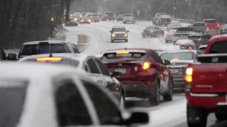 ΗΠΑ: Τεράστια καραμπόλα 45 οχημάτων μετά από ισχυρή χιονόπτωση στην Ιντιάνα