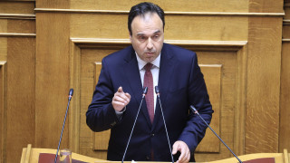 Βουλή: Με τις ψήφους ΝΔ-ΠΑΣΟΚ πέρασε η τροπολογία για την αυστηροποίηση της νομοθεσίας περί όπλων