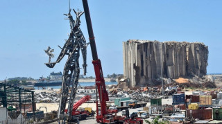 Το Ισραήλ επιχειρεί να συνδέσει την Χεζμπολάχ με την φονική έκρηξη στο λιμάνι της Βηρυτού το 2020