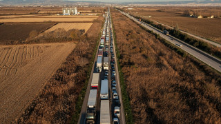 Αγρότες: Ο χάρτης των κινητοποιήσεων - Μπλόκα σε εθνικές, τελωνεία, λιμάνια - Τι απαντά η κυβέρνηση
