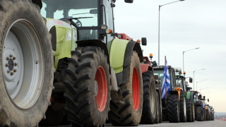 Έφτασαν στον Προμαχώνα οι αγρότες - Ανοιχτό για την ώρα το τελωνείο, σε αναμονή 500 τρακτέρ
