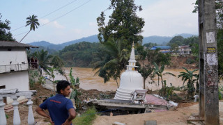 Σρι Λάνκα: Περισσότερους από 600 νεκρούς άφησε πίσω του ο κυκλώνας Ντίτβα