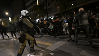 Επεισόδια στο κέντρο της Αθήνας - Χημικά και κρότου λάμψης από την ΕΛΑΣ