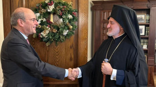 Η ελληνική ομογένεια στο επίκεντρο της συνάντησης Χατζηδάκη - Ελπιδοφόρου