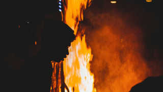 Τουρκία: Θεατής πιάνει φωτιά από εφέ σκηνής στην Κωνσταντινούπολη - Δείτε το βίντεο