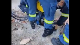 Λευκάδα: Παιδί δύο ετών έπεσε σε σηπτική δεξαμενή - Η χειρουργική διάσωσή του από πυροσβέστες