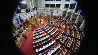 Live - Η συζήτηση για τον προϋπολογισμό στη Βουλή - Το βράδυ η ομιλία Μητσοτάκη