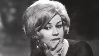 Πέθανε η σπουδαία τραγουδίστρια Καίτη Γκρέυ σε ηλικία 100 ετών