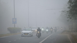 Aυστηρά μέτρα στο Νέο Δελχί λόγω της ατμοσφαιρικής ρύπανσης - «Επικίνδυνη» η ποιότητα του αέρα