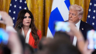 Κίμπερλι Γκίλφοϊλ: «Βαθιά ευγνωμοσύνη Τραμπ στην Ελλάδα για την εξάρθρωση του κυκλώματος κοκαΐνης»