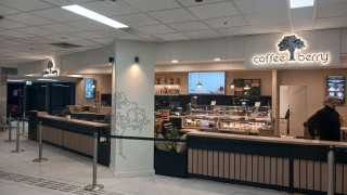 Η Coffee Berry εγκαινίασε το νέο της κατάστημα στο Αεροδρόμιο της Βουδαπέστης