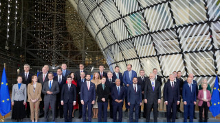 Οι Ευρωπαίοι ηγέτες συμφώνησαν σε δάνειο 90 δισ. στην Ουκρανία - Μητσοτάκης: «Ενδεδειγμένη λύση»