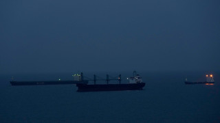 Ουκρανική επίθεση σε εξέδρα πετρελαίου και πολεμικό πλοίο της Ρωσίας