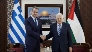 Συνάντηση Μητσοτάκη με τον Μαχμούντ Αμπάς - «Πολιτική λύση δύο κρατών στο Παλαιστινιακό»