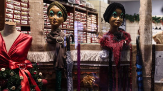 Εορταστικό ωράριο: Τι ώρα κλείνουν καταστήματα και σούπερ μάρκετ την παραμονή Χριστουγέννων