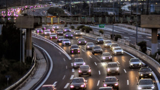 Πάνω από 65.000 οχήματα εγκατέλειψαν την Αθήνα για τις διακοπές των Χριστουγέννων