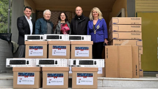 Δωρεά 100 ηλεκτρονικών υπολογιστών σε σχολεία του Δήμου Λουτρακίου