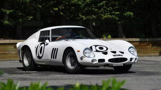 Αυτή η σπάνια Ferrari 250 GTO αξίζει χρυσάφι!