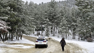 Διεκόπη η κυκλοφορία στη λεωφόρο Πάρνηθος από το τελεφερίκ