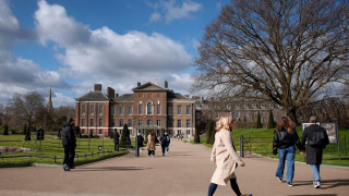 Άγνωστος εισέβαλε δύο φορές στο Παλάτι του Κένσινγκτον - Έλειπε η Κέιτ και ο Ουίλιαμ