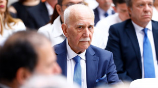 Γιώργος Παπαδάκης: Η ζωή του μακροβιότερου παρουσιαστή μακριά από τις κάμερες